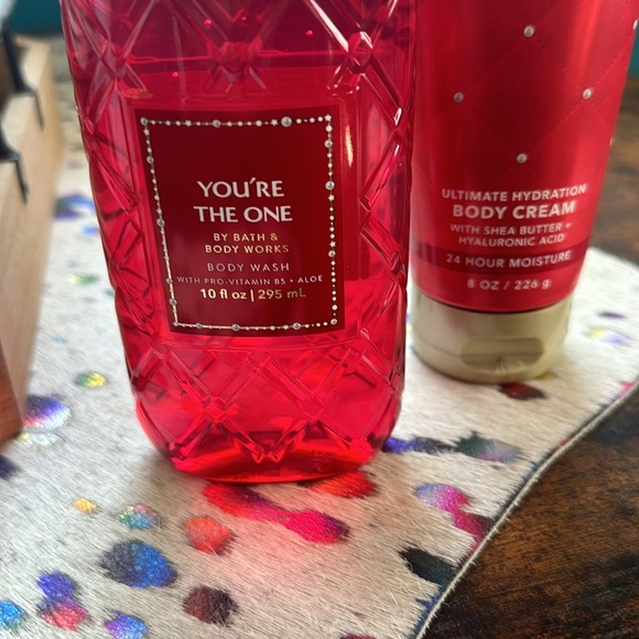 Bath and body works set - Picture 3 of 3